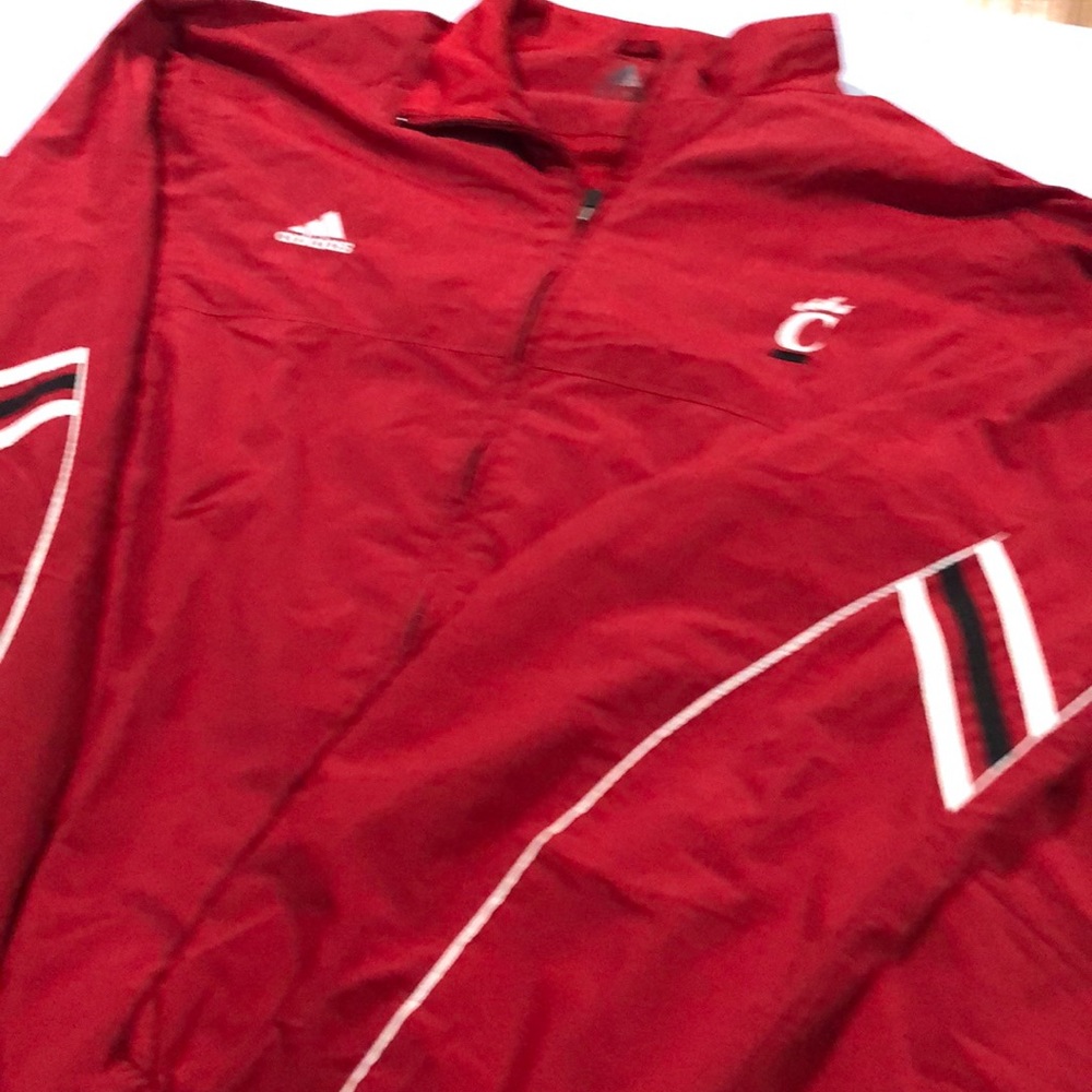 Cincinnati Bearcats windbreaker